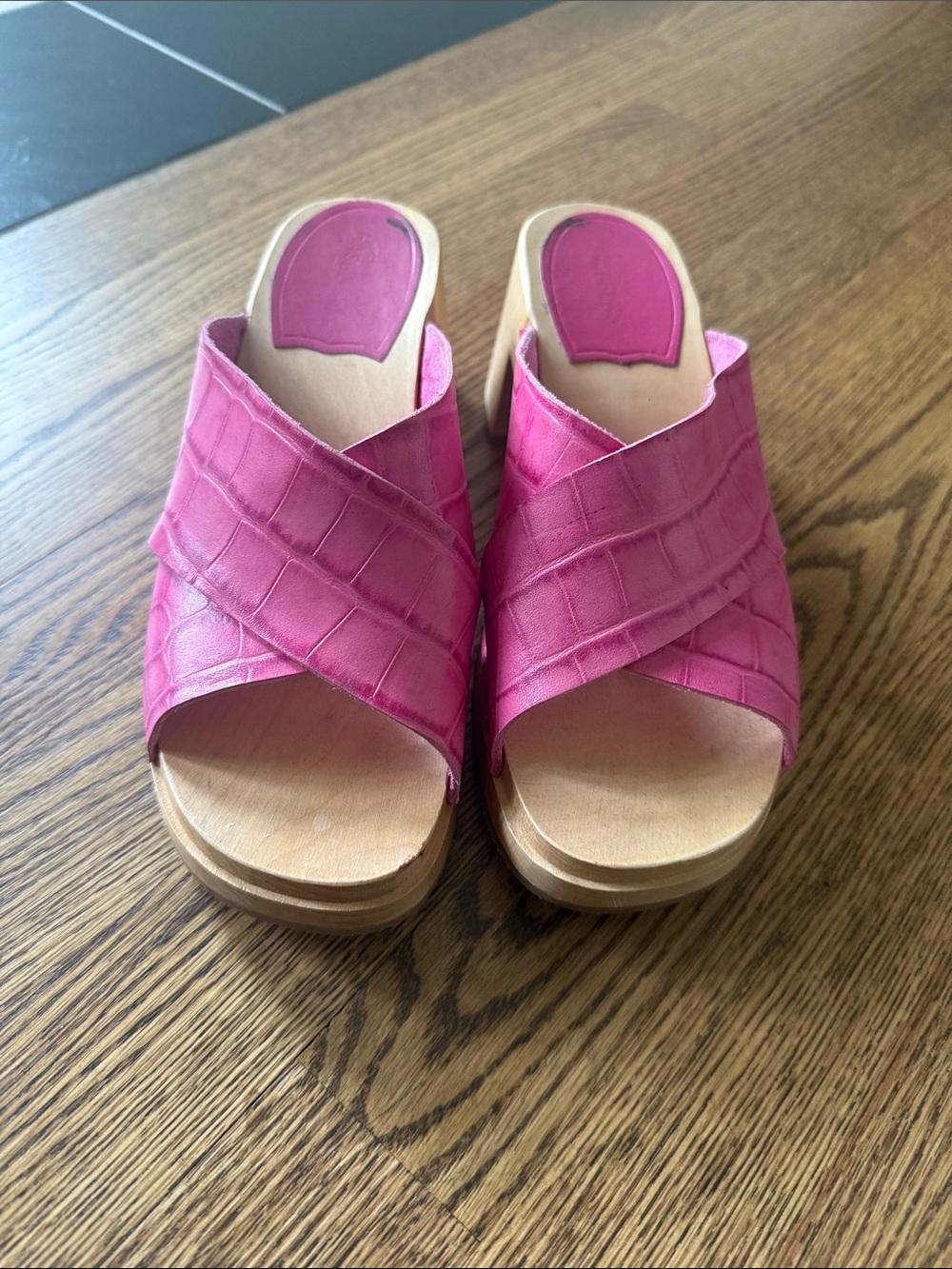 Swedish Hasbeens Hot Pink Croc-Embossed Crisscross Clogs